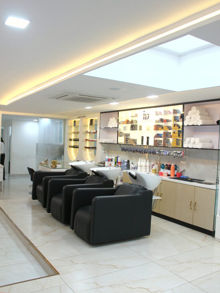 SALON SHAMPOO STATION